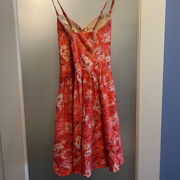 Guess Size 2, bodice mini dress - Picture 2 of 3